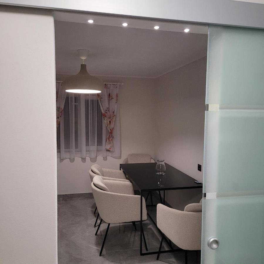 Hermann Apartment 克卢日-纳波卡 外观 照片